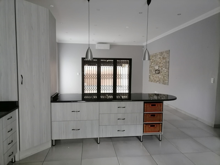 3 Bedroom Property for Sale in Geelhoutpark North West